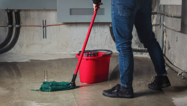 Best Commercial water damage restoration  in Strasburg, OH